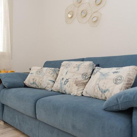Casa Ono - Appartamento Con 2 Camere E 2 Bagni In Centro Abitato Orosei Bagian luar foto