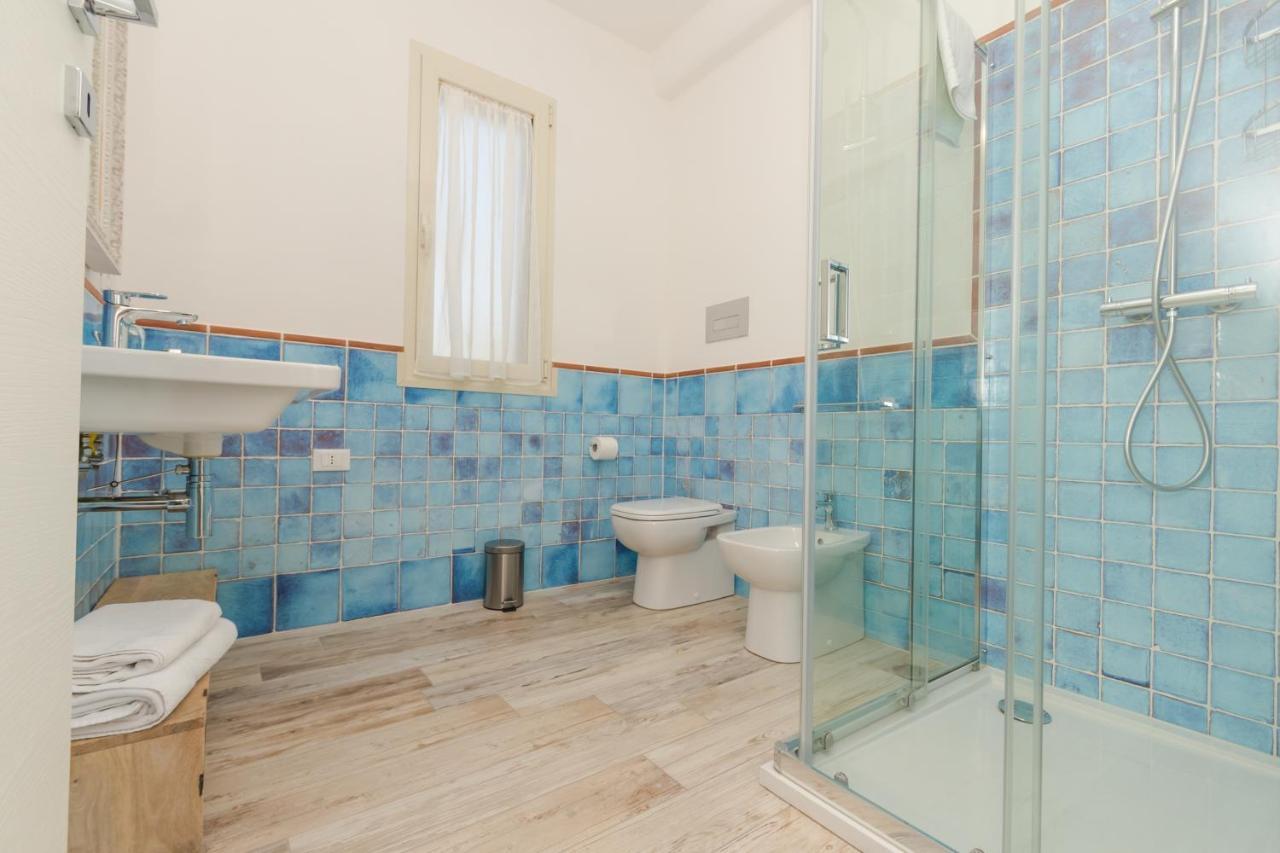 Casa Ono - Appartamento Con 2 Camere E 2 Bagni In Centro Abitato Orosei Bagian luar foto