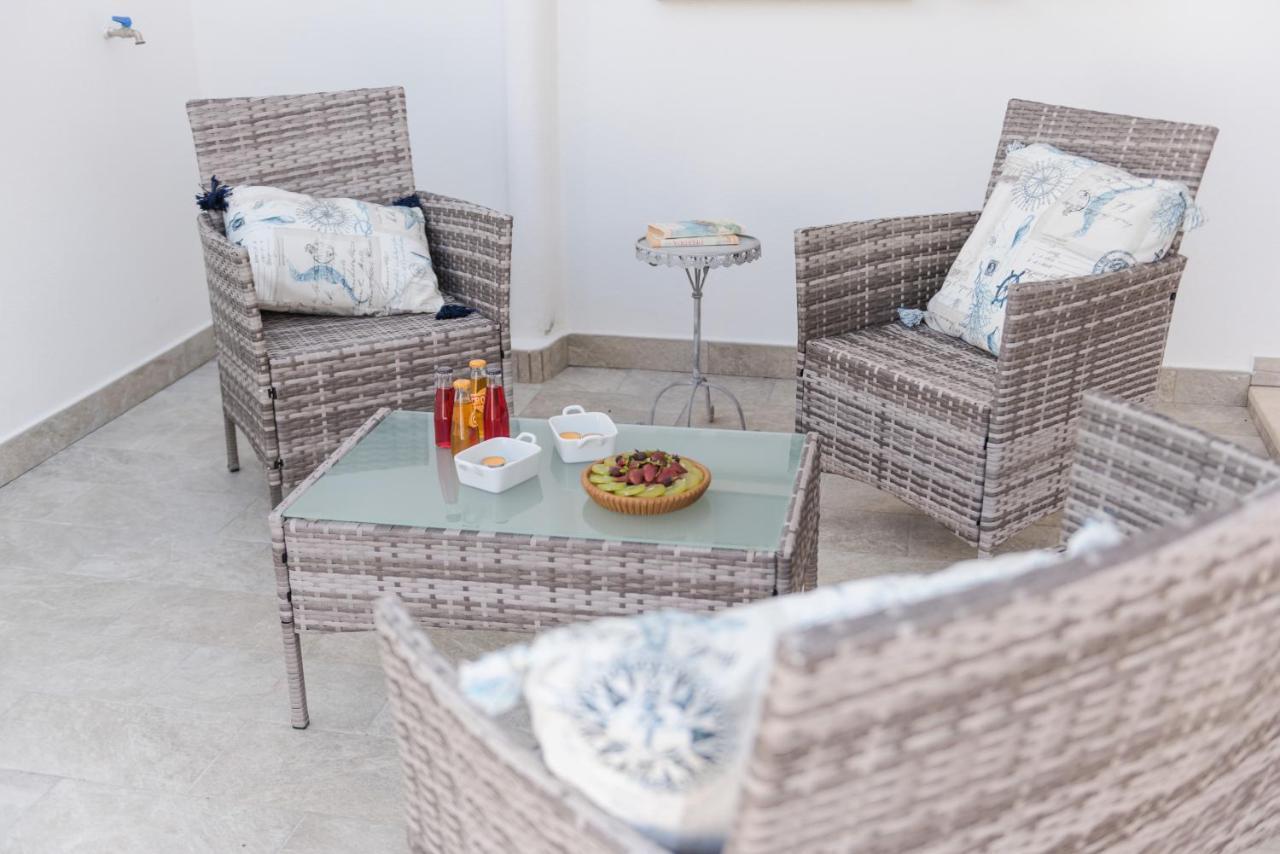 Casa Ono - Appartamento Con 2 Camere E 2 Bagni In Centro Abitato Orosei Bagian luar foto