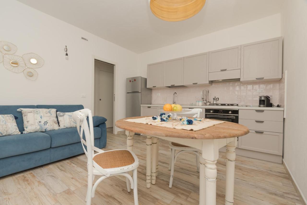 Casa Ono - Appartamento Con 2 Camere E 2 Bagni In Centro Abitato Orosei Bagian luar foto